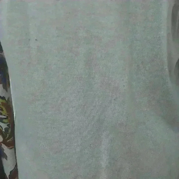 Inc International Conepts top  J0304 - Picture 7 of 7